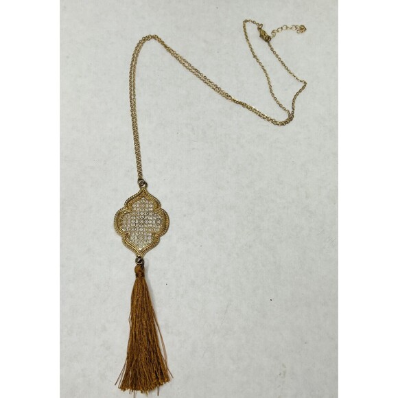 Unbranded Gold Tone Tassel Necklace 28 Inch Chain - Picture 1 of 6